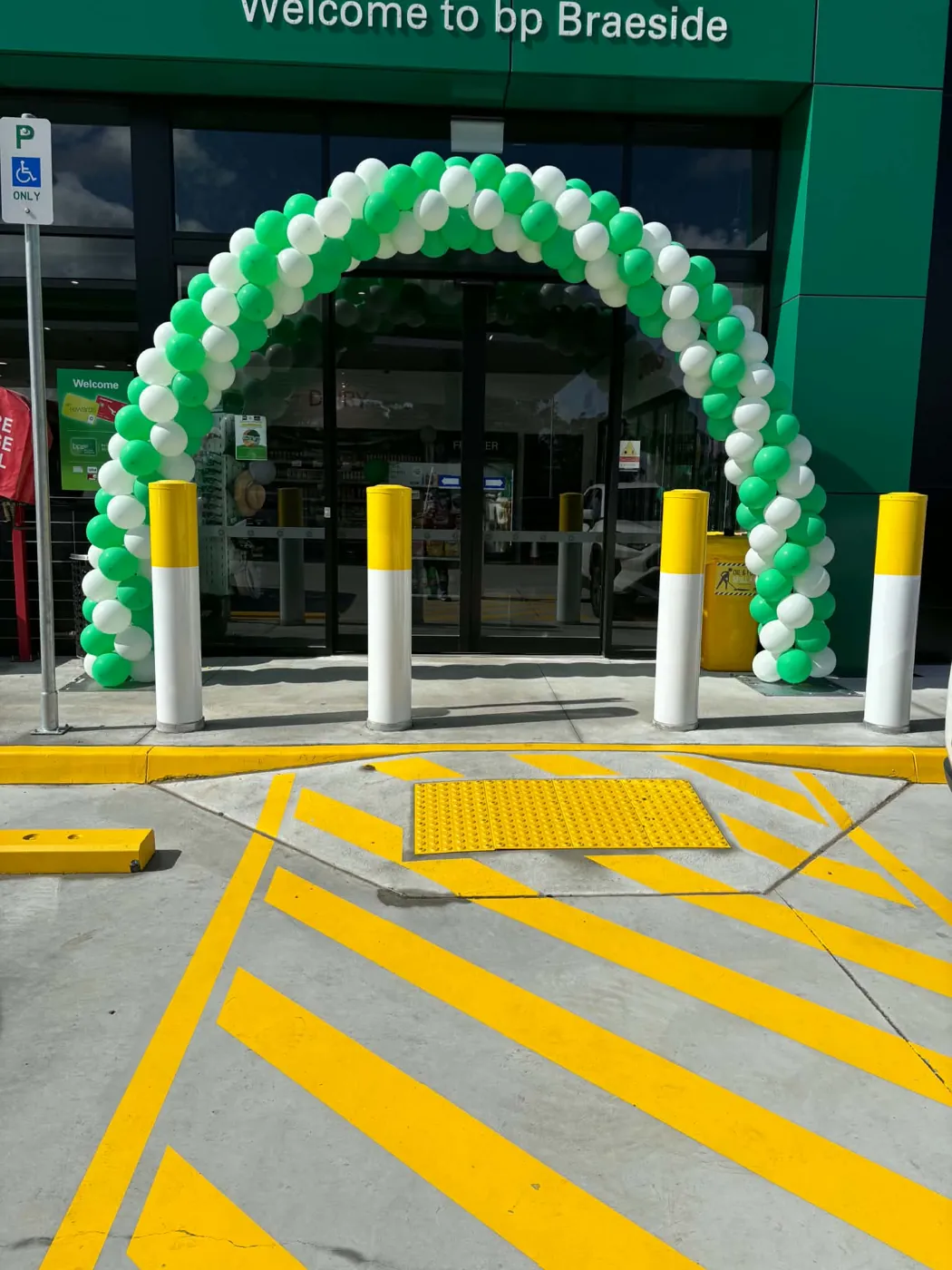BP Braeside branded entrance arch