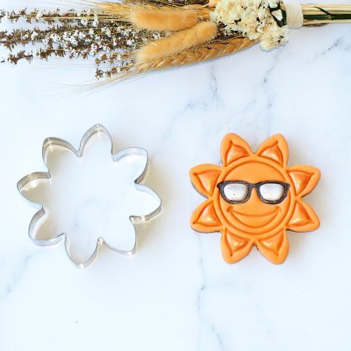 Sweet Themes Daisy or Sun Stainless Steel Cookie Cutter